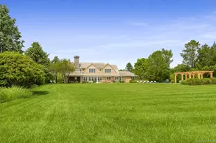 571 Pauls Ln, Bridgehampton, NY 11932 - Photo 3