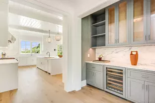 571 Pauls Ln, Bridgehampton, NY 11932 - Photo 13