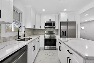 34 Propose Rd, Shirley, NY 11967 - Photo 13