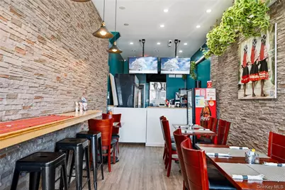 379 Sunrise Highway, Lynbrook, NY 11563 - Photo 7