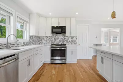 5 Ralph Avenue, White Plains, NY 10606 - Photo 19