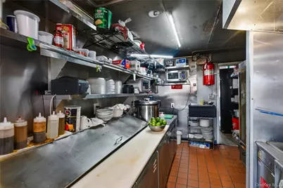 379 Sunrise Highway, Lynbrook, NY 11563 - Photo 13