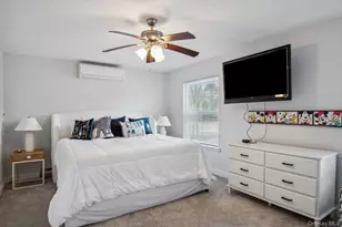 30 Squires Blvd, Hampton Bays, NY 11946 - Photo 9