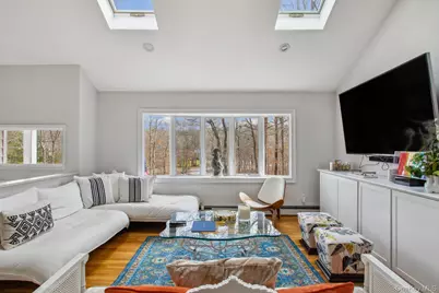 30 Squires Boulevard, Hampton Bays, NY 11946 - Photo 5