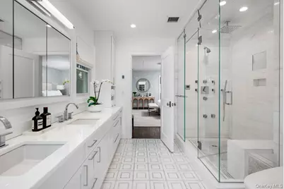 151 Griffen Avenue, Scarsdale, NY 10583 - Photo 13