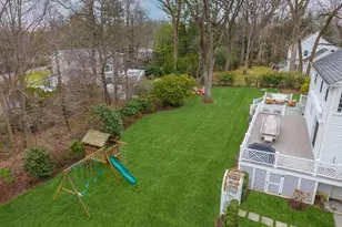 151 Griffen Ave, Scarsdale, NY 10583 - Photo 31