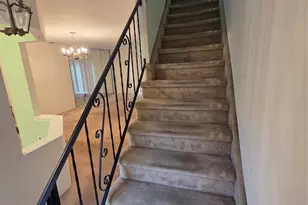 650 Newbridge Rd, East Meadow, NY 11554 - Photo 9