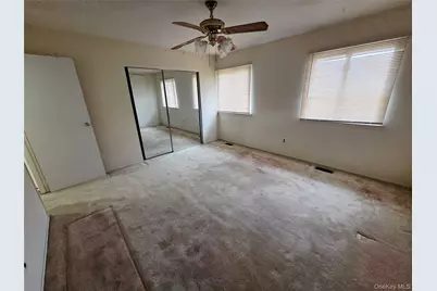 650 Newbridge Road #36, East Meadow, NY 11554 - Photo 11