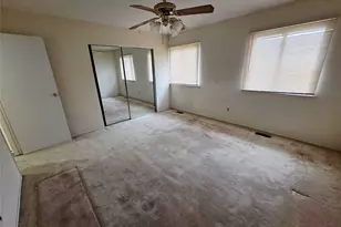 650 Newbridge Rd, East Meadow, NY 11554 - Photo 11