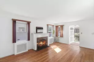 11511 Parkway Dr, Elmont, NY 11003 - Photo 3