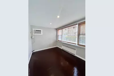 150-44 87th Road, Briarwood, NY 11432 - Photo 11