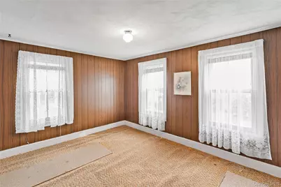 247 W Chestnut Street, Kingston, NY 12401 - Photo 21