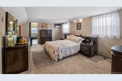 29 Main Avenue, Centereach, NY 11720 - Photo 9