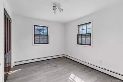 42 E 16th Street, Huntington Station, NY 11746 - Photo 19