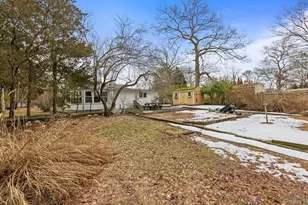 902 Old Medford Ave, Medford, NY 11763 - Photo 21