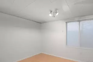 902 Old Medford Ave, Medford, NY 11763 - Photo 13