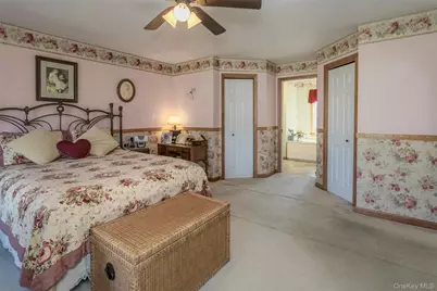 24 Sesame Street, Rock Tavern, NY 12575 - Photo 21