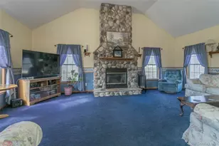 24 Sesame St, Rock Tavern, NY 12575 - Photo 13