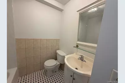 26 Cooper Road #811, Poughkeepsie, NY 12603 - Photo 13