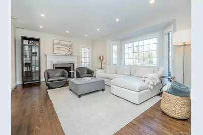 2 Plymouth Road, Port Washington, NY 11050 - Photo 5