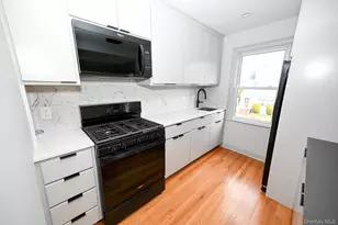 29 Everett St, Lynbrook, NY 11563 - Photo 5