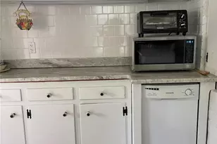 32 Neptune Rd, Rocky Point, NY 11778 - Photo 27