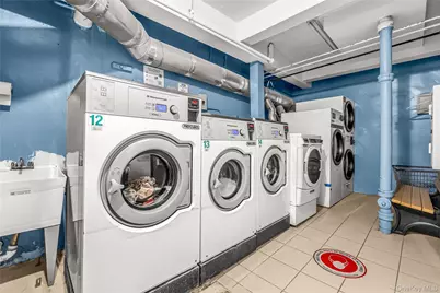 3 Remsen Road #2L, Yonkers, NY 10710 - Photo 19