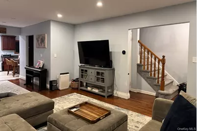 48 Jefferson Rd, Farmingdale, NY 11735 - Photo 5