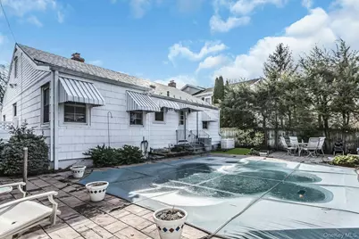 5 Sherwood Road, Glen Cove, NY 11542 - Photo 23