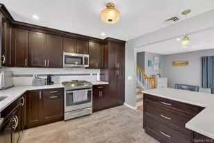 24 Sebastian Ct, Hopewell Junction, NY 12533 - Photo 17