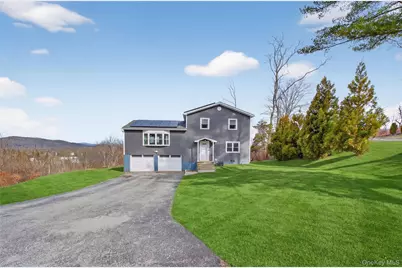 24 Sebastian Court, Hopewell Junction, NY 12533 - Photo 1