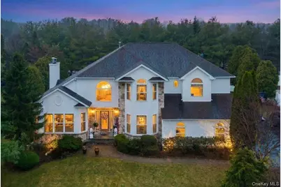 11 Island Trail, Mount Sinai, NY 11766 - Photo 1