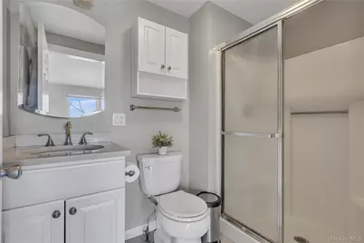 203 Williamsburg Drive, Mahopac, NY 10541 - Photo 17