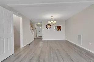 203 Williamsburg Dr, Mahopac, NY 10541 - Photo 5