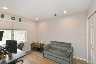 2457 New York Ave, Melville, NY 11747 - Photo 19