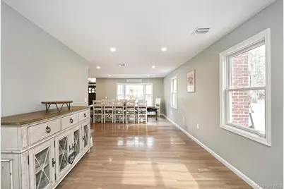 2457 New York Avenue, Melville, NY 11747 - Photo 9