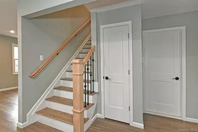 2457 New York Avenue, Melville, NY 11747 - Photo 15