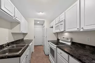 25 Village Park Dr, Fishkill, NY 12524 - Photo 5