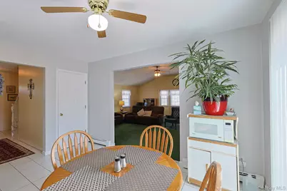 2 Eisenhower Court, Hopewell Junction, NY 12533 - Photo 9