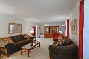 2 Eisenhower Ct, Hopewell Junction, NY 12533 - Photo 13