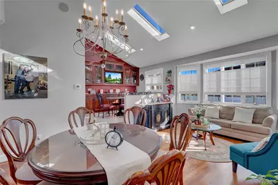 646 Kildare Crescent, Seaford, NY 11783 - Photo 9