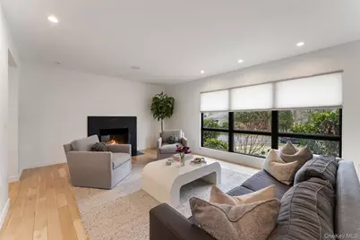 7 Windsong Road, Ardsley, NY 10502 - Photo 3