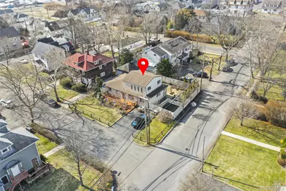 2 Burnett Avenue, Bay Shore, NY 11706 - Photo 5