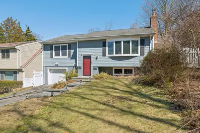 159 Chestnut Circle, Northport, NY 11768 - Photo 3