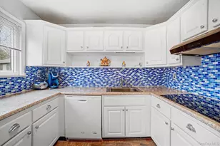 129 Columbia Ct, Yorktown Heights, NY 10598 - Photo 25