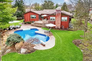 8 Augusta Ct, New City, NY 10956 - Photo 3