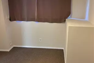 892 Pine Ave, West Islip, NY 11795 - Photo 7