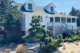 106 Oak Beach Rd, Babylon, NY 11702 - Photo 25