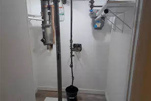 137-10 64th Rd, Flushing, NY 11367 - Photo 11