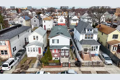 16421 109th Drive, Jamaica, NY 11433 - Photo 5